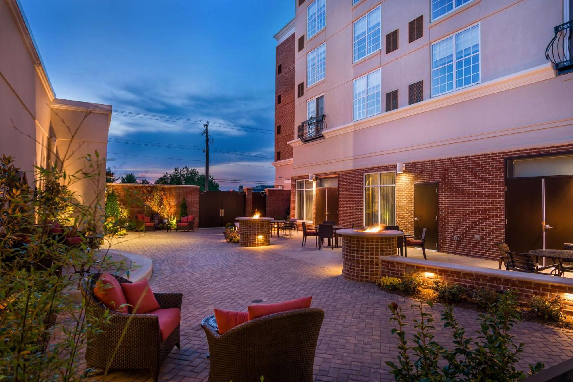 Hyatt Place Fredericksburg At Mary Washington Exteriör bild
