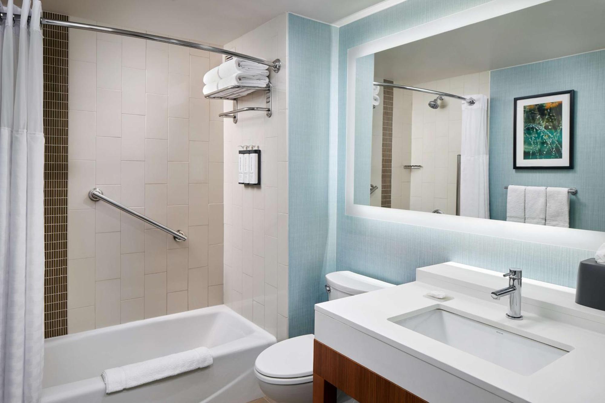 Hyatt Place Fredericksburg At Mary Washington Exteriör bild